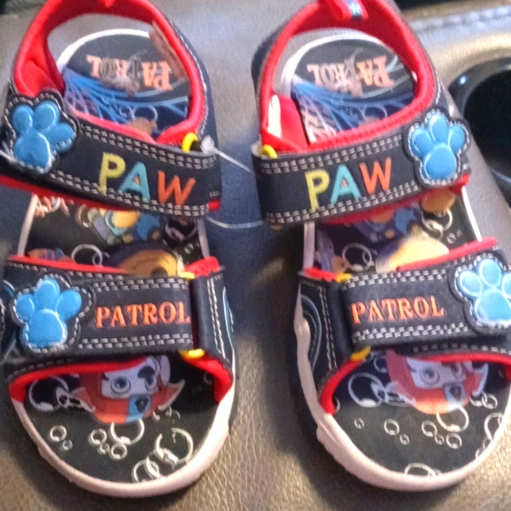 Boys shoes normal used